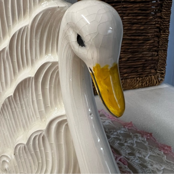 Vintage White Ceramic Swan Planter Mid-Century Modern Coastal Decor Elegant Bird - Picture 15 of 16